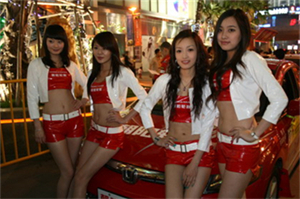 比较不同茶庄的特色，选择你的最爱