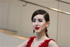 Listening to a concert in the tranquil night