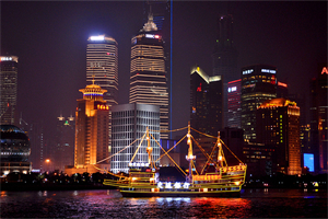 You and your partner can wear beautiful wedding dresses